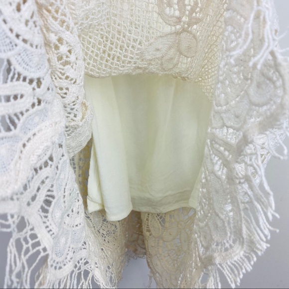 Off Line, Inc || Layered Crochet Tank w/Fringe Hem - Picture 4 of 9